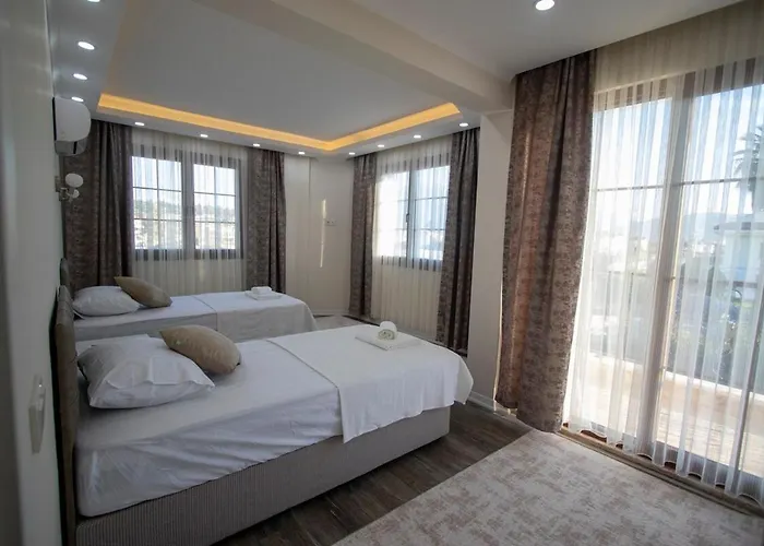 Villa For 14 With Private Pool In Calis, *