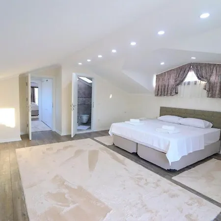 For 14 With Private Pool In Calis, Willa Fethiye