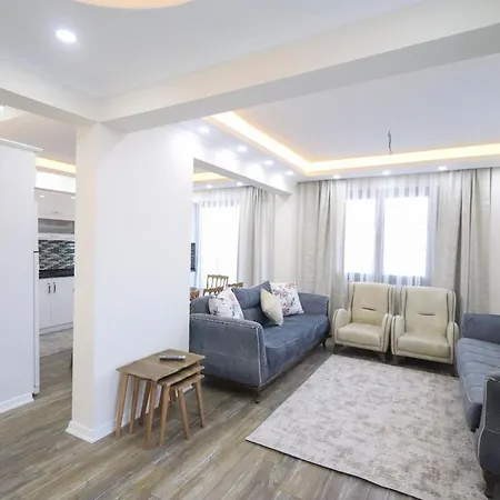 For 14 With Private Pool In Calis, Vilă Fethiye