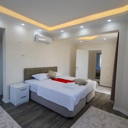 For 14 With Private Pool In Calis,