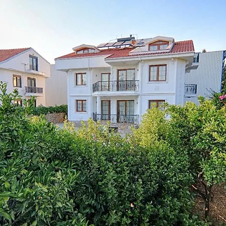 Villa For 14 With Private Pool In Calis,