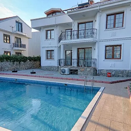 For 14 With Private Pool In Calis, Villa