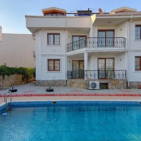 For 14 With Private Pool In Calis, *