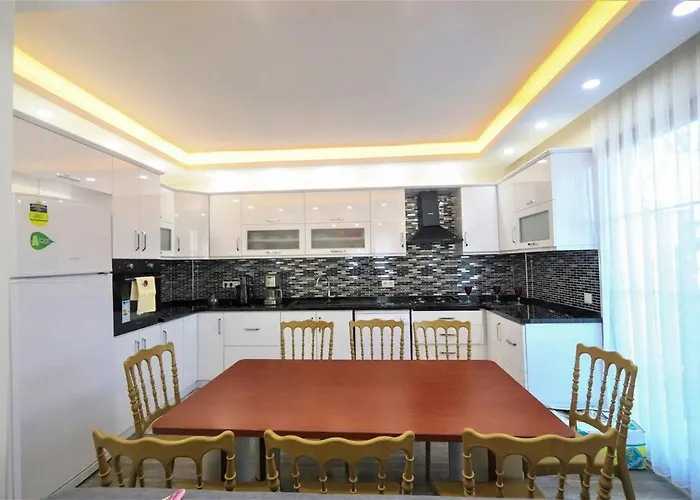 Вилла For 14 With Private Pool In Calis, *